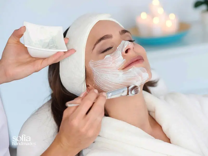 فیشیال یا پاکسازی پوست 2